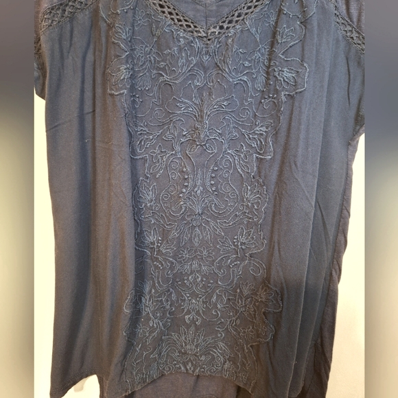 Gloria Vanderbilt small shortsleeve navy crochet lace embroidery tunic top - Picture 5 of 6